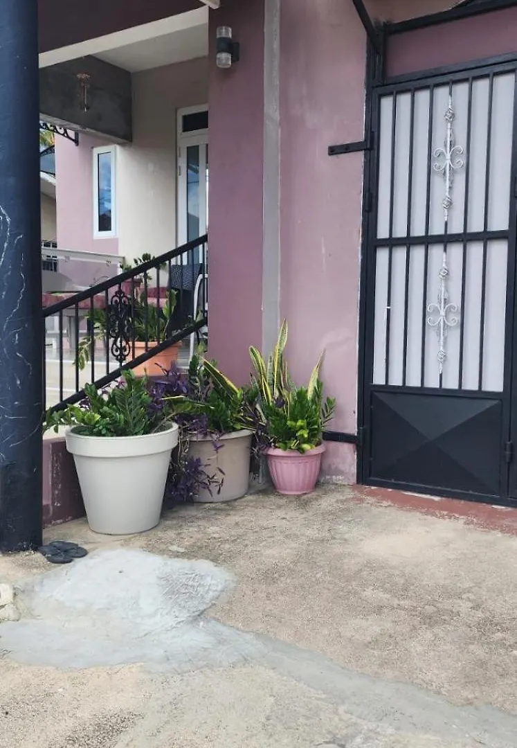 Sweet Candy Studio Apartment Julianadorp 0*,  Curacao